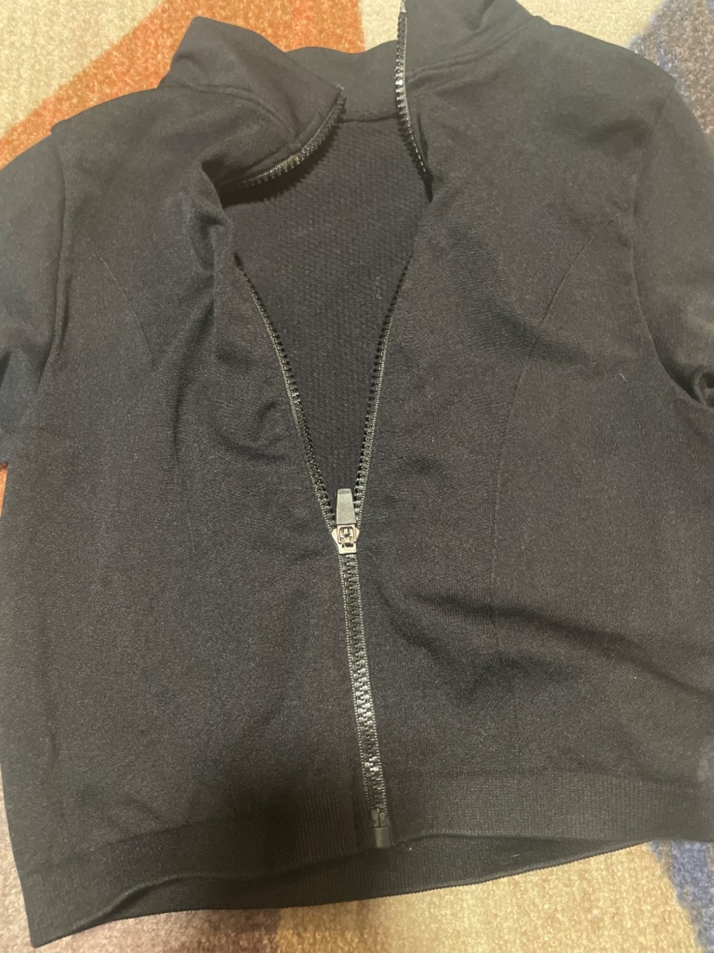 Black crop active jacket - Picture 3 of 4